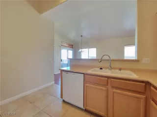 Photo #5: 2631525 Listing 