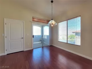 Photo #6: 2631525 Listing 