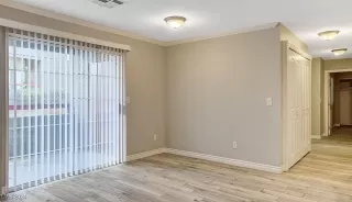 Photo #3: 2631548 Listing 