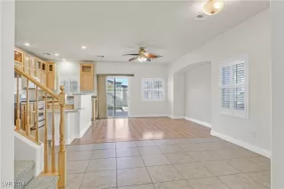 Photo #2: 2631571 Listing 