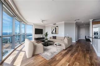 Photo #2: 2631621 Listing 