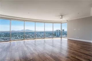 Photo #5: 2631621 Listing 