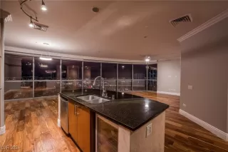 Photo #6: 2631621 Listing 