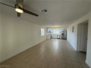 Photo #5: 2631635 Listing 