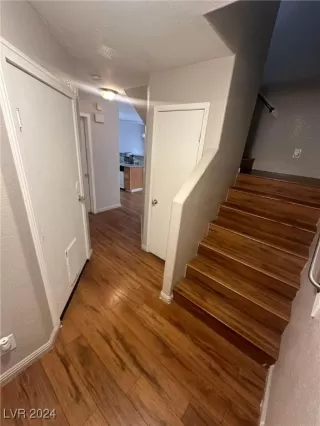 Photo #6: 2631654 Listing