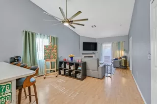 Photo #5: 2631678 Listing 