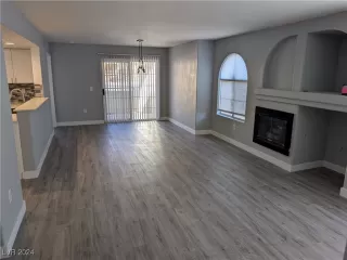 Photo #5: 2631718 Listing 