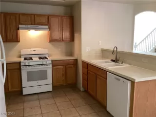 Photo #5: 2631734 Listing 