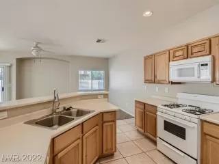 Photo #5: 2631740 Listing 