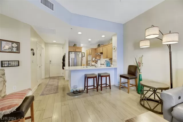 MLS: 2631765 Condo For Sale