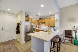 Photo #1: 2631765 Listing 