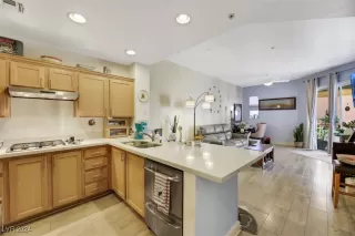 Photo #2: 2631765 Listing 