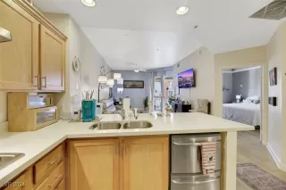 Photo #3: 2631765 Listing 