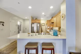 Photo #4: 2631765 Listing 