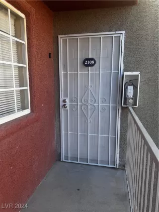 Photo #1: 2631796 Listing 