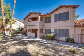 Photo #1: 2631830 Listing