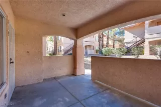 Photo #3: 2631830 Listing