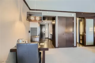 Photo #6: 2631834 Listing