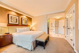 Photo #5: 2631843 Listing