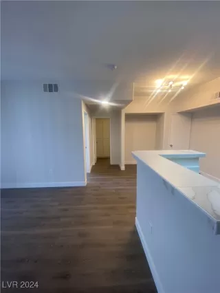 Photo #5: 2631851 Listing 