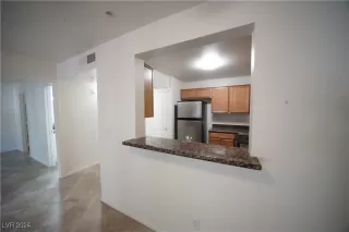 Photo #6: 2631853 Listing 