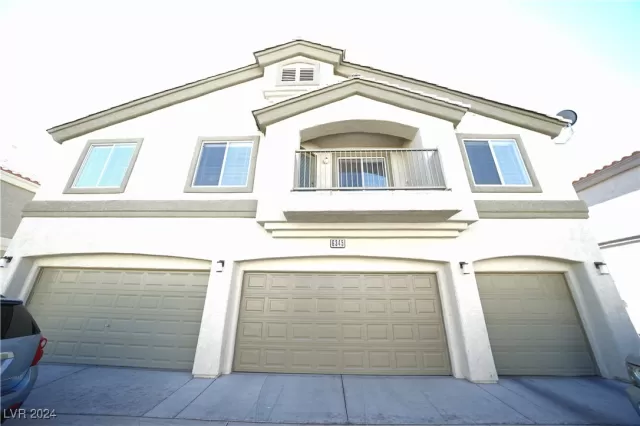 MLS: 2631856 Condo For Sale