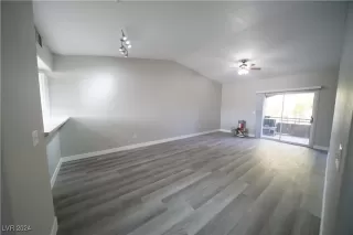 Photo #5: 2631866 Listing 