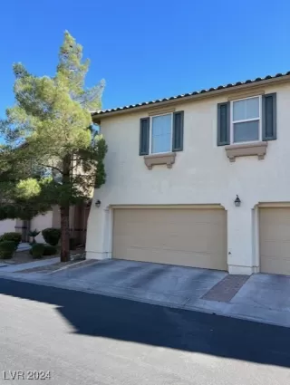 Photo #1: 2631945 Listing 