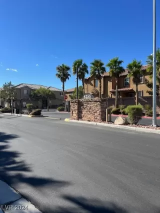 Photo #3: 2631945 Listing 