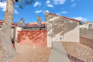 Photo #2: 2631955 Listing 