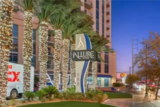 Photo #1: 2631976 Listing 