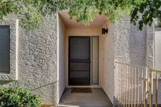 Photo #5: 2631980 Listing 