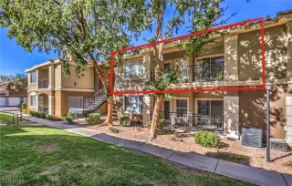 Photo #2: 2632045 Listing