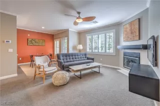 Photo #5: 2632045 Listing