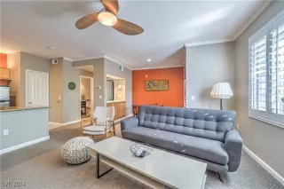 Photo #6: 2632045 Listing