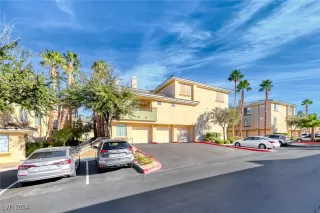 Photo #1: 2632096 Listing