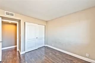 Photo #5: 2632097 Listing 