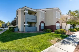 Photo #2: 2632107 Listing 