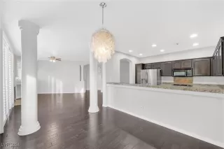 Photo #5: 2632109 Listing 