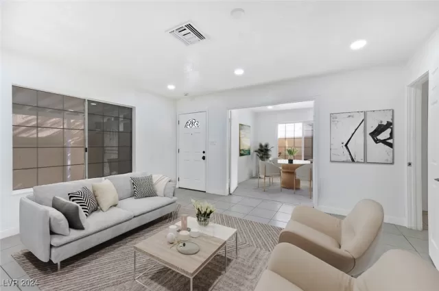 MLS: 2632120 Condo For Sale