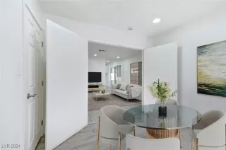 Photo #1: 2632120 Listing 