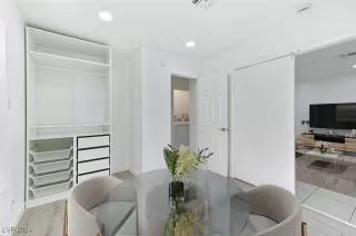 Photo #4: 2632120 Listing 