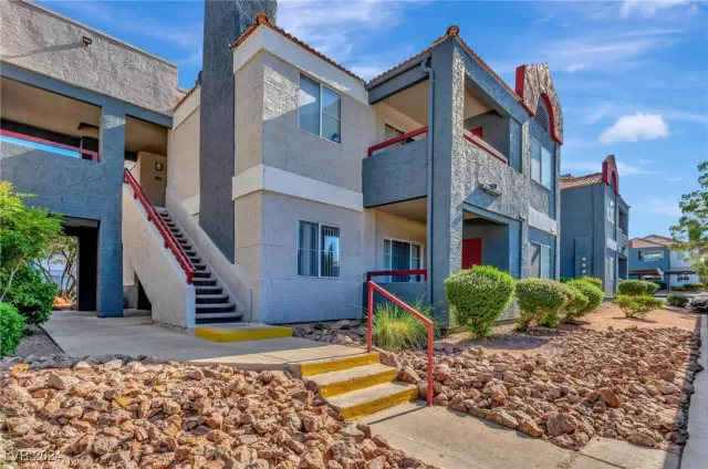 MLS: 2632133 Condo For Sale