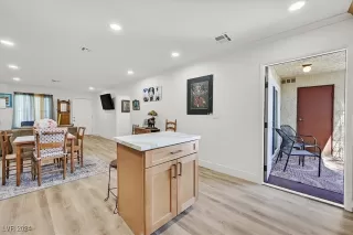 Photo #2: 2632147 Listing 