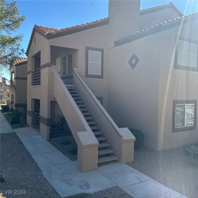 MLS: 2632163 Condo For Sale