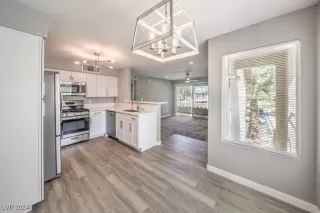 Photo #1: 2632265 Listing