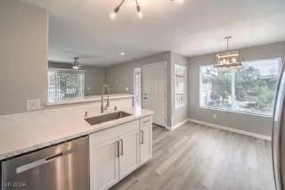 Photo #3: 2632265 Listing