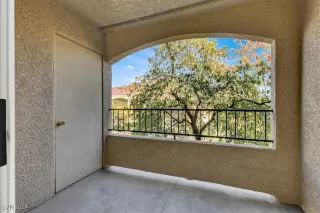 Photo #6: 2632267 Listing