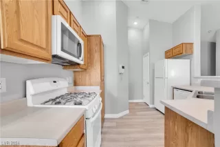 Photo #6: 2632281 Listing 