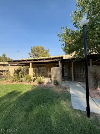 Photo #1: 2632446 Listing 